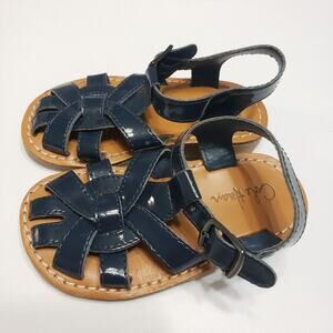 Cole Haans Girls 6 Black Sandals Flats Closed Toe Adjustable Buckle Shiny